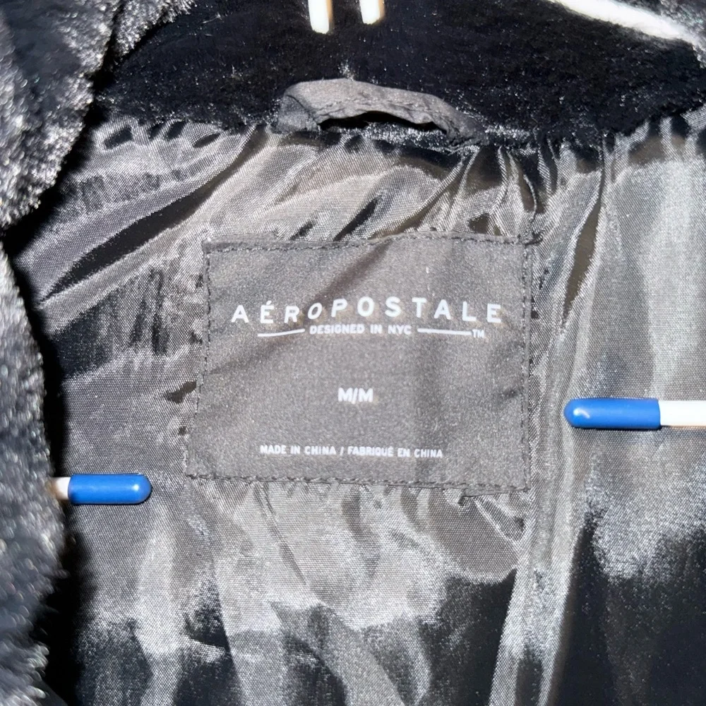 Aeropostale Black Puffer Jacket with Faux Fur Hood for Junior Girls Sz M - Picture 8 of 9